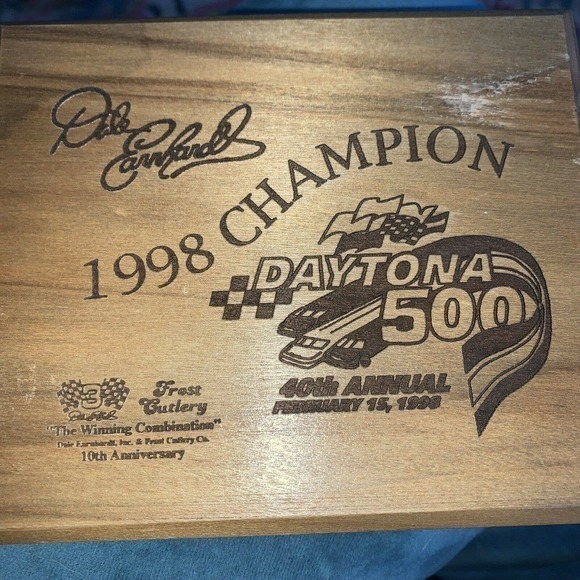 Dale Earnhardt 1998 Daytona 500 Champion Frost Cutlery Limited Edition Knife - Picture 6 of 6